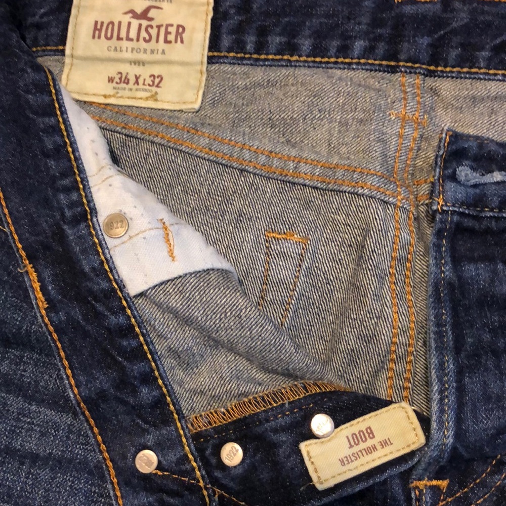 Hollister 4 button boot cut 34x32 jeans